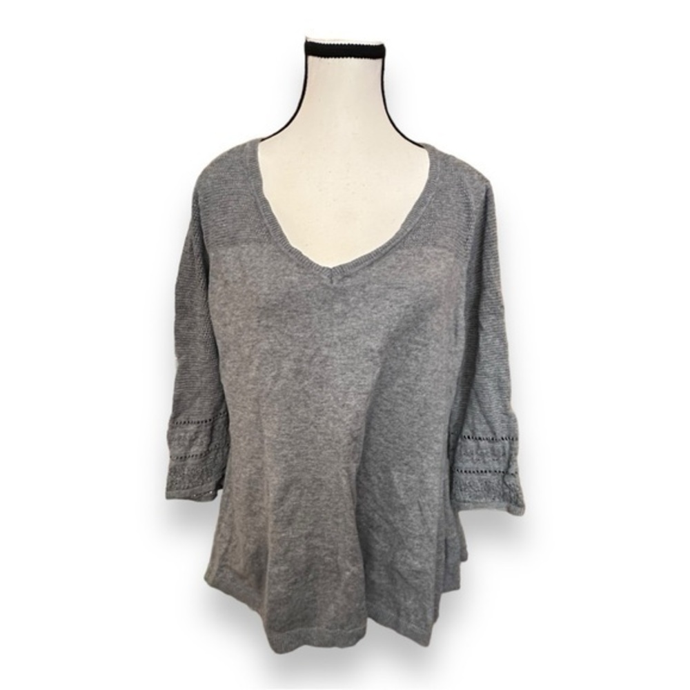 Women’s torrid 2 100% Cotton Grey 3/4 Bell Sleeve V Neck Sweater 18 20 2X 2XL